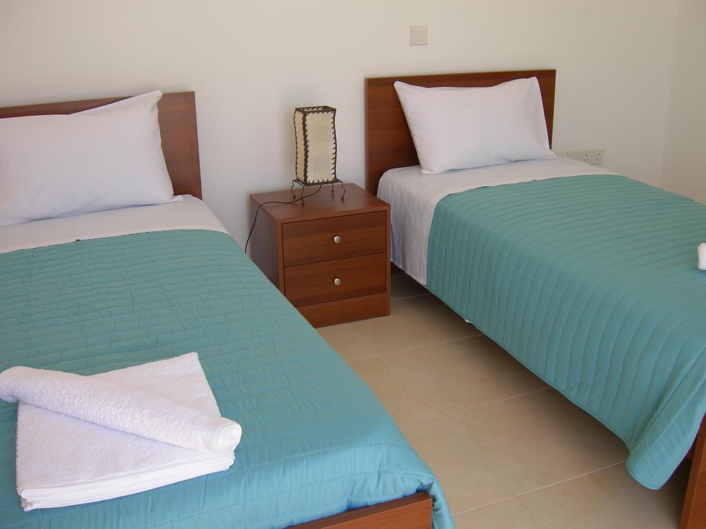 Villa Despoina Paphos Bagian luar foto