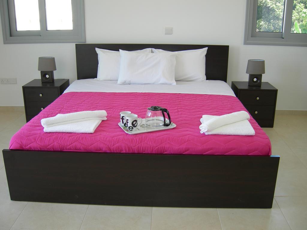Villa Despoina Paphos Bagian luar foto
