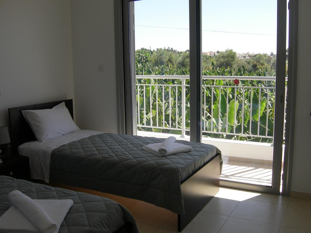 Villa Despoina Paphos Bagian luar foto