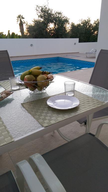 Villa Despoina Paphos Bagian luar foto