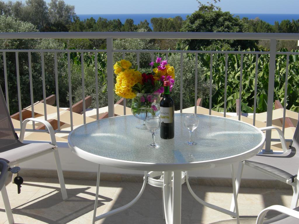 Villa Despoina Paphos Bagian luar foto