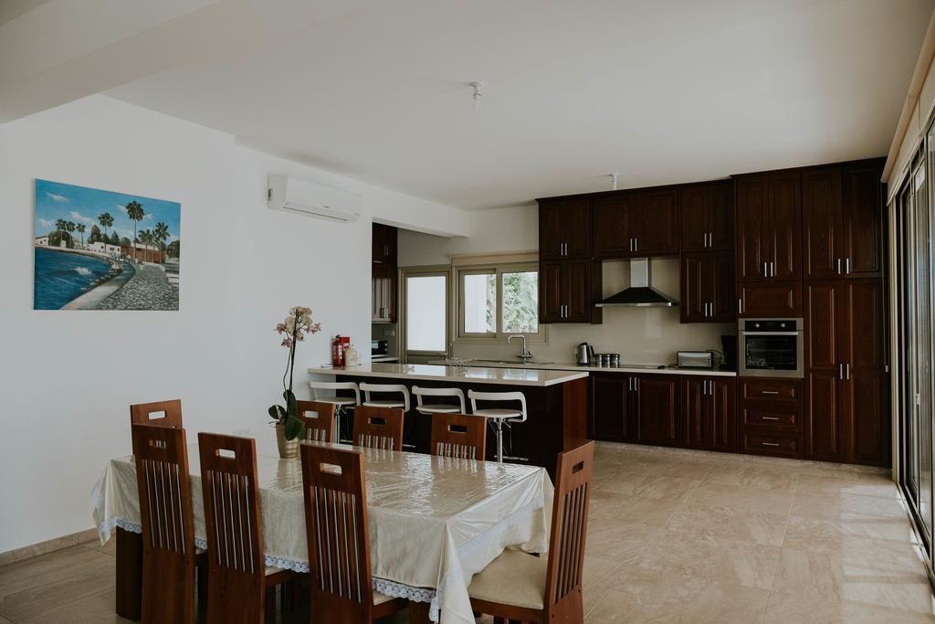 Villa Despoina Paphos Bagian luar foto