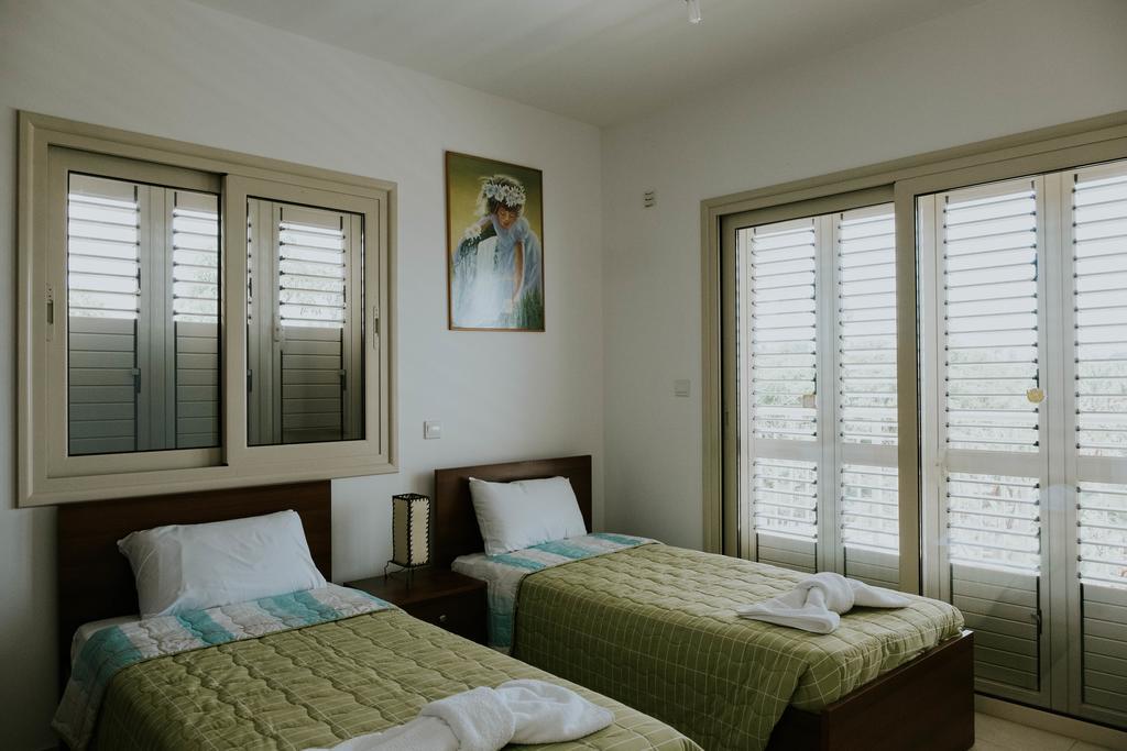 Villa Despoina Paphos Bagian luar foto