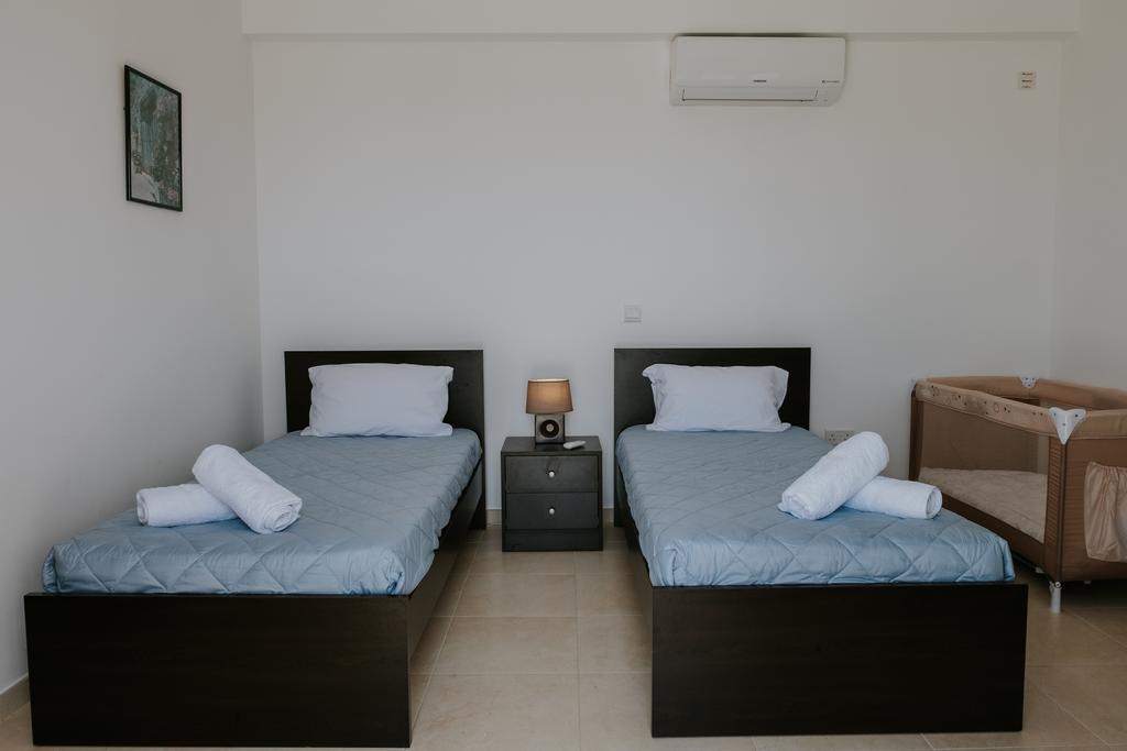 Villa Despoina Paphos Bagian luar foto