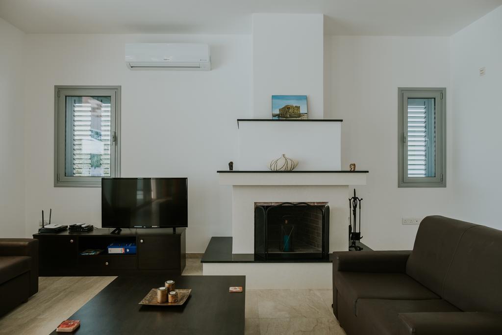 Villa Despoina Paphos Bagian luar foto