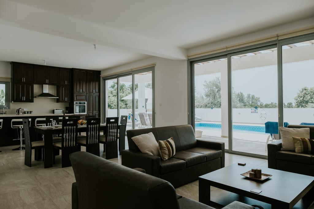 Villa Despoina Paphos Bagian luar foto